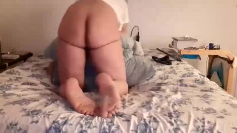 Cuteipie online show from February 7, 11:11 pm