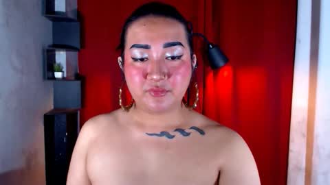 Nira   NOT INTO CHEAP GUYS  online show from April 22, 9:33 pm