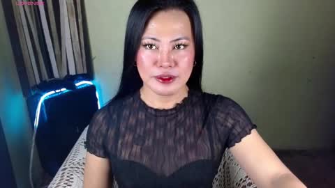 Godess  Lucy online show from December 14, 12:00 pm