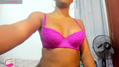 Xia Angel online show from October 14, 11:44 am