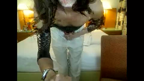 Wendy online show from February 18, 9:31 pm