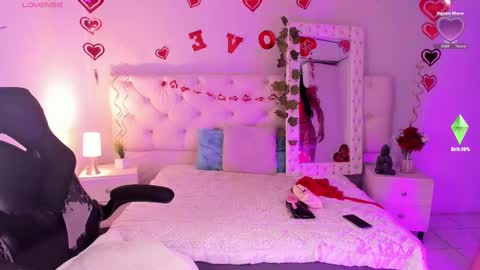 Ximena online show from February 10, 9:36 pm