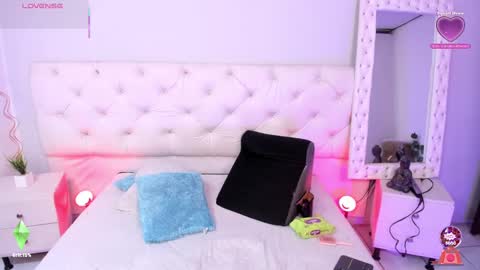 Ximena online show from September 25, 4:52 am