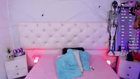 Ximena online show from October 13, 3:52 am