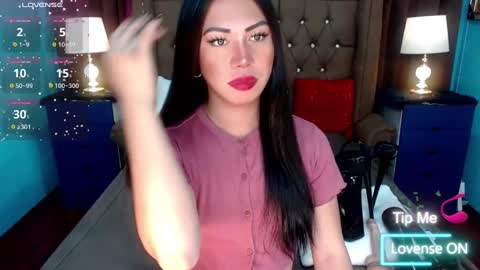 Hailey online show from December 20, 8:49 am