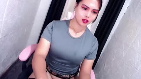 divine online show from September 11, 12:42 am