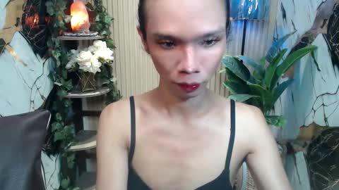 Your Princess Yums online show from December 16, 5:01 am