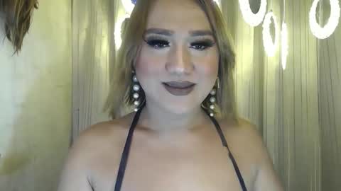 xxxsucksassygirl4u online show from April 24, 3:53 am
