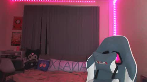 Yami online show from November 18, 10:43 pm