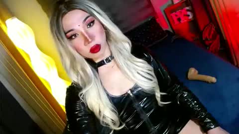 REYAN online show from February 27, 3:34 am