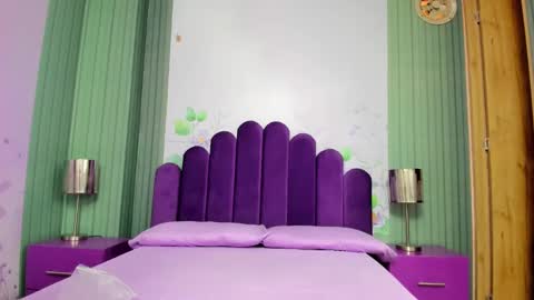 Nathalia online show from February 27, 10:15 am