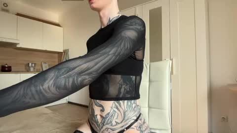 yexes online show from March 30, 10:16 am