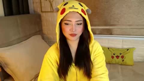 JEN  online show from January 14, 11:41 am