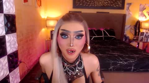 Kath Harper online show from January 17, 10:39 pm