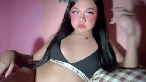 yourfuckingslut69 online show from May 27, 6:38 pm
