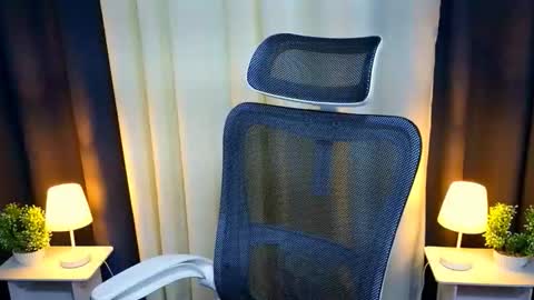 Goddess Yoshi online show from November 16, 5:34 pm