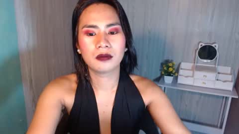 Mauie  online show from March 5, 7:00 pm