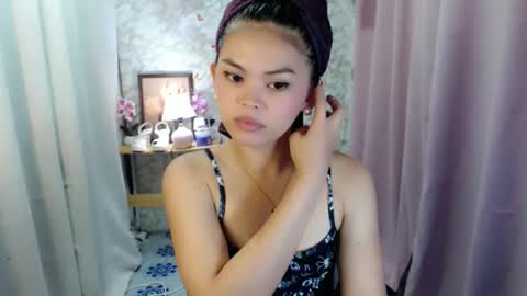 your lovely Dina online show from January 6, 1:20 am