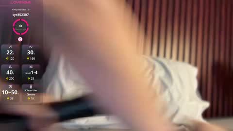 Snow Galvez online show from April 17, 4:59 am