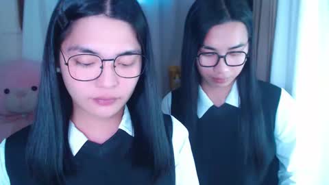 im your lovely zhaviabigcock here online show from February 25, 7:09 am