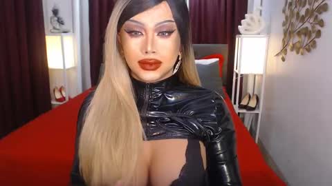 zyradom online show from December 23, 7:28 am