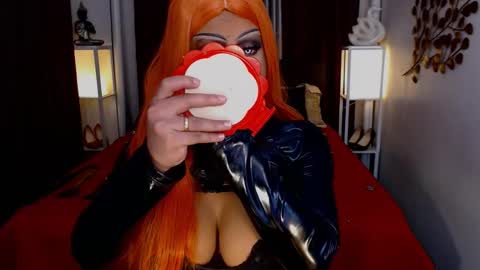 zyradom online show from February 3, 5:35 pm