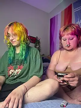 ivolustful online show from May 17, 4:28 pm