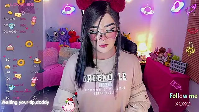 michelle evanss   online show from December 14, 12:33 am