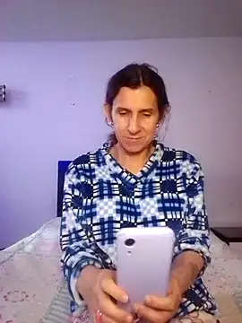 Cameron puppy online show from October 4, 10:10 pm