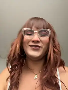 miss gisselle online show from April 4, 6:17 pm