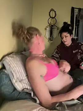 Cutetrans90 online show from March 21, 5:43 am