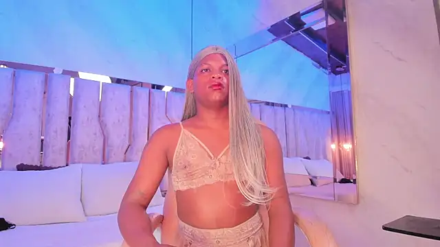 ari monet online show from April 9, 11:49 am