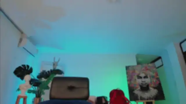 Taylor  foxxx online show from December 24, 4:11 am