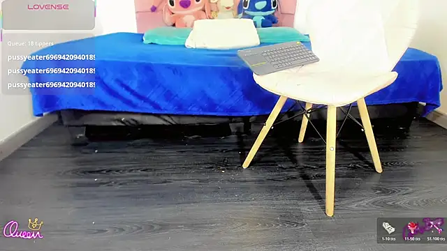  Riannagarcia  online show from April 8, 7:15 pm