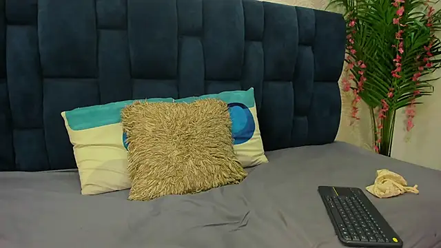 Ammy Connor1 online show from November 27, 9:27 pm