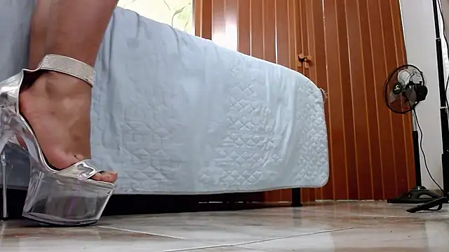 juice space online show from February 27, 11:44 pm