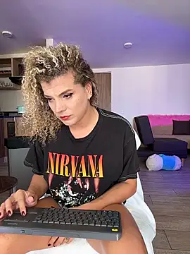 Georgiafox online show from November 6, 8:09 pm