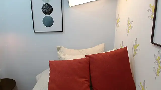 dayis butera online show from September 12, 11:06 am