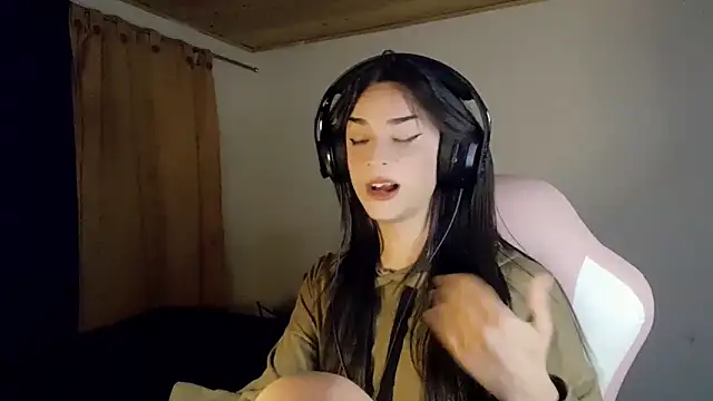 Dollbehavior  online show from February 21, 6:38 am