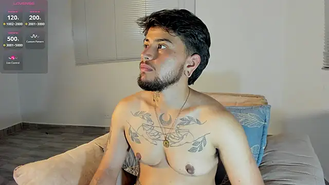 ftmphilip  online show from June 16, 12:02 am