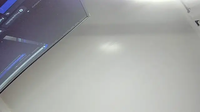 Zoe Wolf online show from February 20, 10:56 pm