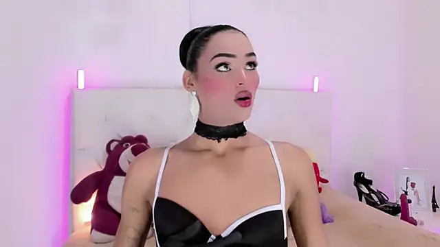 amal baddell online show from November 16, 3:05 am