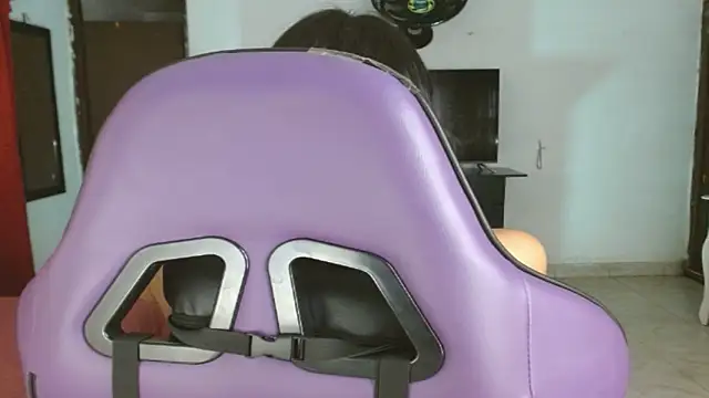 engielphoenis14 online show from February 27, 8:48 pm