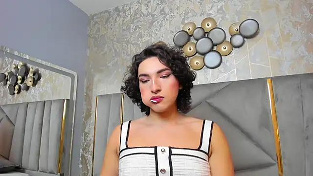 Snapshot of TomLondon_ chatting on January 15, 12:04 pm TomLondon online show from January 15, 12:04 pm
