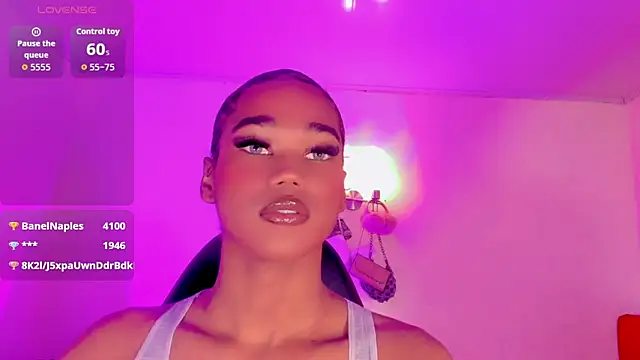 naomy  xx online show from January 13, 8:00 am