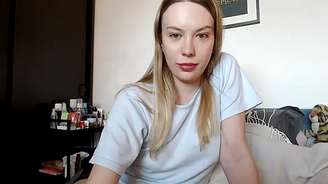 Scarlettford online show from February 5, 10:20 am