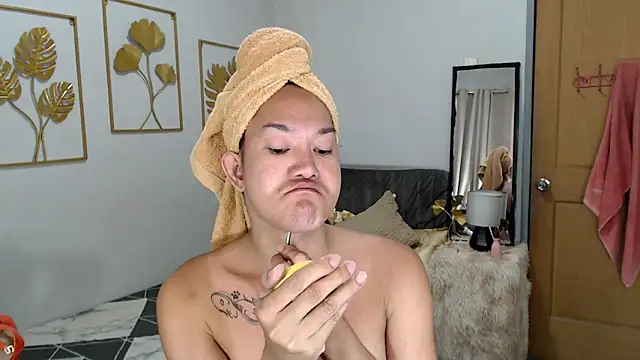 UnforgetableSupira online show from April 21, 5:14 am