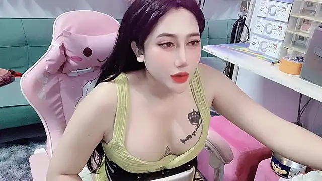 Dacky TacThien online show from December 13, 12:39 pm