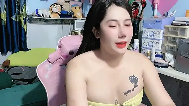 Dacky TacThien online show from December 23, 3:44 pm