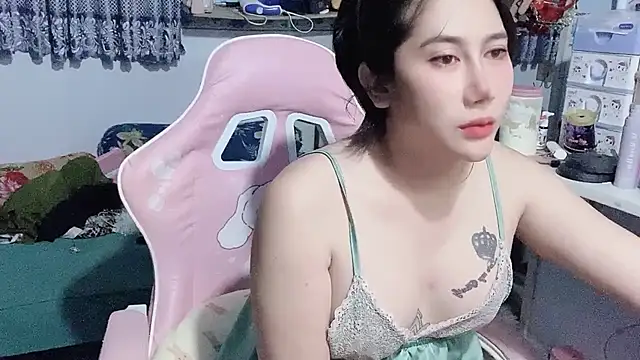 Dacky TacThien online show from February 20, 12:25 pm